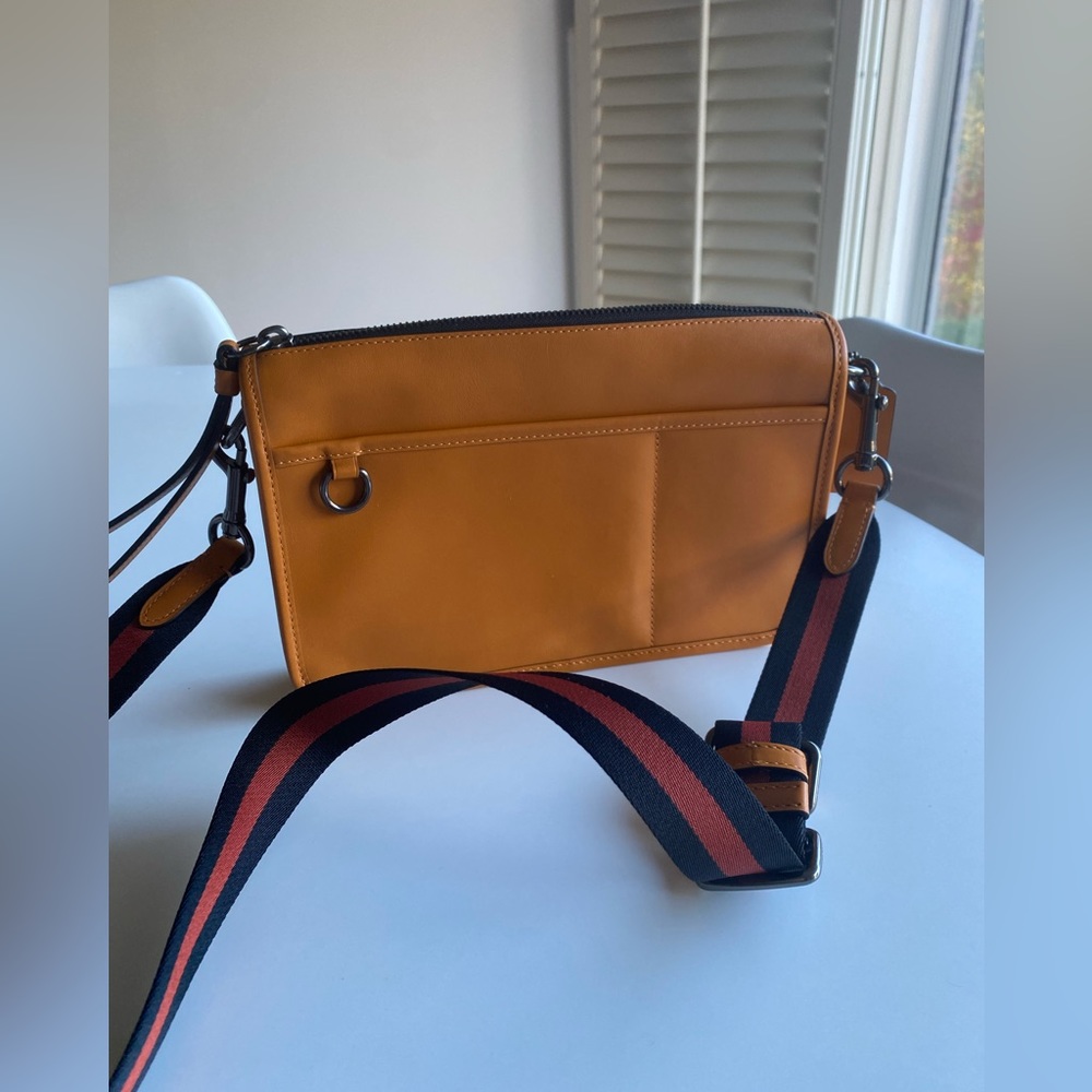 Coach Heritage Convertible Crossbody Wristet Pouch